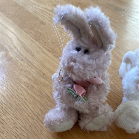 Boyds Bears Bundle of Angel Bunny Ornaments - Picture 4 of 7